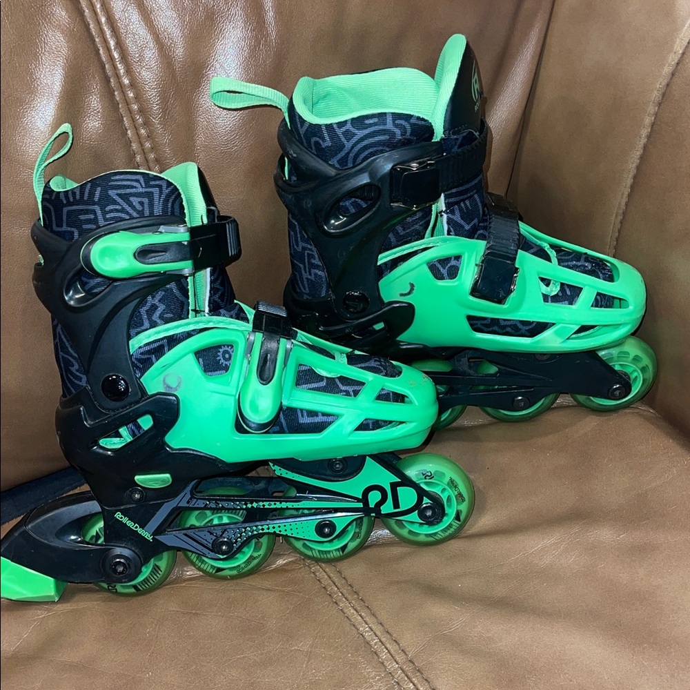 Kids Green Roller Skates